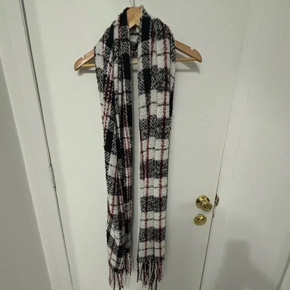 FREE PEOPLE Plaid Oversized Scarf - Picture 1 of 6